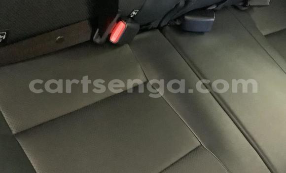 Nunua Ilio tumika Toyota Hilux White Gari ndani ya Manzini nchini Manzini Nunua Ilio tumika Toyota Hilux White Gari ndani ya Manzini nchini Manzini