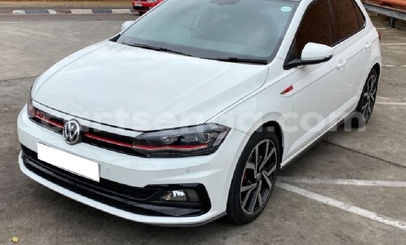 Nunua Ilio tumika Volkswagen Polo GTI White Gari ndani ya Ezulwini nchini Hhohho Nunua Ilio tumika Volkswagen Polo GTI White Gari ndani ya Ezulwini nchini Hhohho