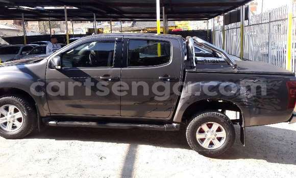 Buy Used Isuzu KB Brown Car in Ezulwini in Hhohho Buy Used Isuzu KB Brown Car in Ezulwini in Hhohho