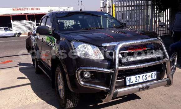 Buy Used Isuzu KB Brown Car in Ezulwini in Hhohho Buy Used Isuzu KB Brown Car in Ezulwini in Hhohho