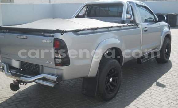 Acheter Occasion Voiture Toyota Hilux Gris à Ezulwini, Hhohho Acheter Occasion Voiture Toyota Hilux Gris à Ezulwini, Hhohho