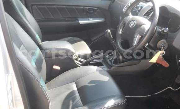 Acheter Occasion Voiture Toyota Hilux Gris à Ezulwini, Hhohho Acheter Occasion Voiture Toyota Hilux Gris à Ezulwini, Hhohho