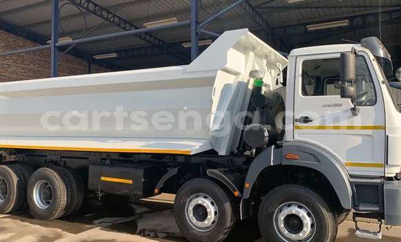 Buy Used DAF CF White Truck in Mbabane in Manzini Buy Used DAF CF White Truck in Mbabane in Manzini