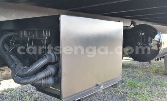 Buy Used Mitsubishi L400 White Truck in Mbabane in Manzini Buy Used Mitsubishi L400 White Truck in Mbabane in Manzini