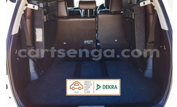 Buy Used Toyota Fortuner White Car in Mbabane in Manzini Buy Used Toyota Fortuner White Car in Mbabane in Manzini
