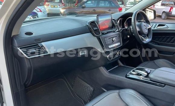 Buy Used Mercedes-Benz E-Classe White Car in Mbabane in Manzini Buy Used Mercedes-Benz E-Classe White Car in Mbabane in Manzini