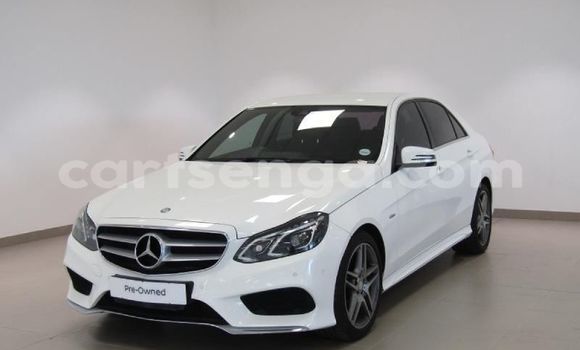 Buy Used Mercedes‒Benz E–Class White Car in Mbabane in Manzini Buy Used Mercedes‒Benz E–Class White Car in Mbabane in Manzini