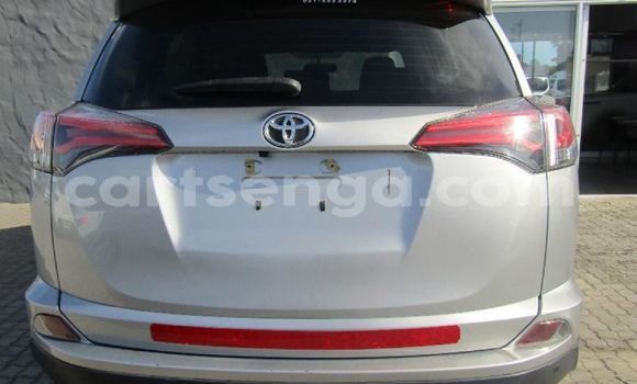 Buy Used Toyota RAV4 Silver Car in Ezulwini in Hhohho Buy Used Toyota RAV4 Silver Car in Ezulwini in Hhohho