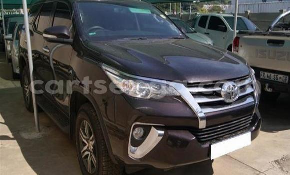 Buy Used Toyota Fortuner Brown Car in Mbabane in Manzini Buy Used Toyota Fortuner Brown Car in Mbabane in Manzini