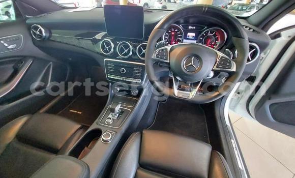 Buy Used Mercedes-Benz C-Classe White Car in Mbabane in Manzini Buy Used Mercedes-Benz C-Classe White Car in Mbabane in Manzini