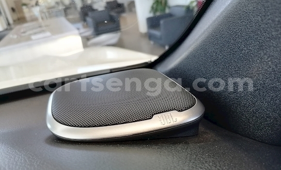 Buy Used Toyota Hilux White Car in Ezulwini in Hhohho Buy Used Toyota Hilux White Car in Ezulwini in Hhohho