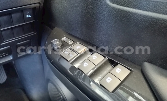 Buy Used Toyota Hilux White Car in Ezulwini in Hhohho Buy Used Toyota Hilux White Car in Ezulwini in Hhohho