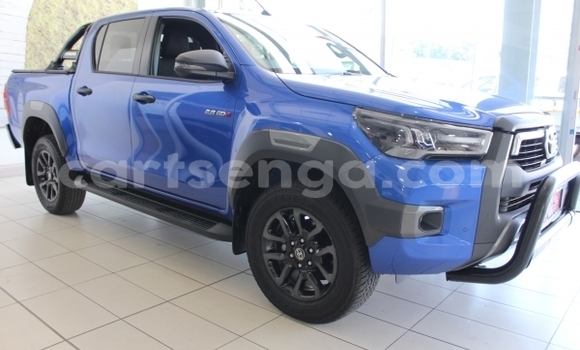 Buy Used Toyota Hilux Blue Car in Ezulwini in Hhohho