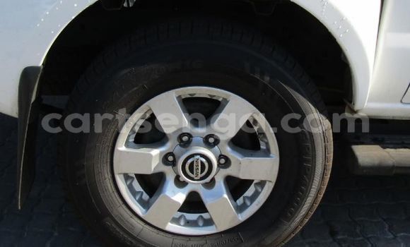 Buy Used Nissan NP 300 White Car in Big Bend in Lubombo Buy Used Nissan NP 300 White Car in Big Bend in Lubombo