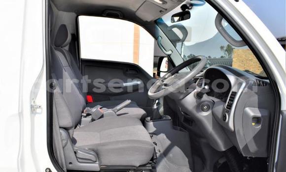 Nunua Ilio tumika Kia Carens White Gari ndani ya Hluti nchini Wilaya ya Shiselweni Nunua Ilio tumika Kia Carens White Gari ndani ya Hluti nchini Wilaya ya Shiselweni