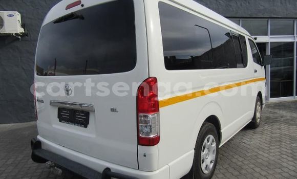 Buy Used Toyota Hiace White Car in Big Bend in Lubombo District Buy Used Toyota Hiace White Car in Big Bend in Lubombo District