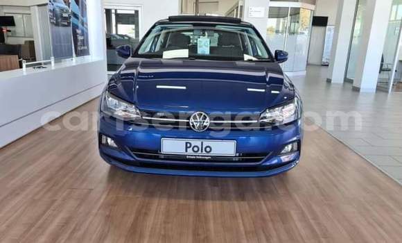 Buy Used Volkswagen Polo Blue Car in Ezulwini in Hhohho Buy Used Volkswagen Polo Blue Car in Ezulwini in Hhohho