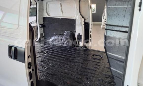 Acheter Occasion Voiture Hyundai H1 Blanc à Mbabane, Manzini Acheter Occasion Voiture Hyundai H1 Blanc à Mbabane, Manzini