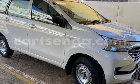Nunua Ilio tumika Toyota Avanza White Gari ndani ya Hlatikulu nchini Wilaya ya Shiselweni Nunua Ilio tumika Toyota Avanza White Gari ndani ya Hlatikulu nchini Wilaya ya Shiselweni