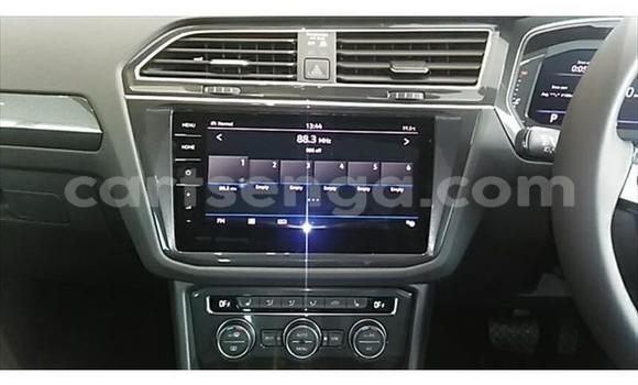 Nunua Ilio tumika Volkswagen Tiguan White Gari ndani ya Manzini nchini Manzini Nunua Ilio tumika Volkswagen Tiguan White Gari ndani ya Manzini nchini Manzini