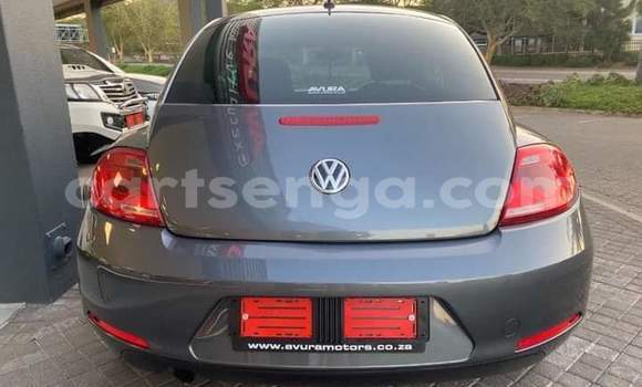 Buy Used Volkswagen Beetle Beige Car in Ezulwini in Hhohho Buy Used Volkswagen Beetle Beige Car in Ezulwini in Hhohho