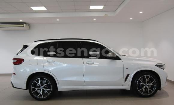 Nunua Ilio tumika BMW X5 M White Gari ndani ya Manzini nchini Manzini Nunua Ilio tumika BMW X5 M White Gari ndani ya Manzini nchini Manzini
