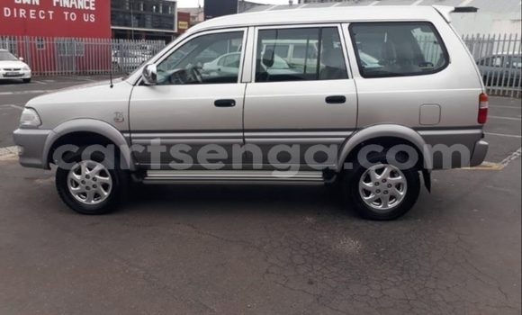 Acheter Occasion Voiture Toyota Commuter Gris à Mbabane, Manzini Acheter Occasion Voiture Toyota Commuter Gris à Mbabane, Manzini