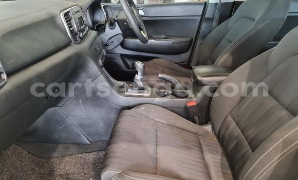 Nunua Ilio tumika Kia Sportage White Gari ndani ya Mbabane nchini Manzini Nunua Ilio tumika Kia Sportage White Gari ndani ya Mbabane nchini Manzini