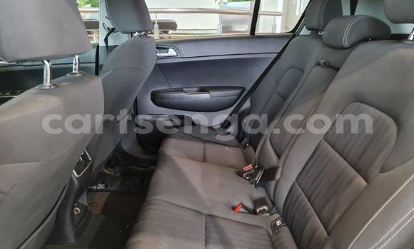 Nunua Ilio tumika Kia Sportage White Gari ndani ya Mbabane nchini Manzini Nunua Ilio tumika Kia Sportage White Gari ndani ya Mbabane nchini Manzini