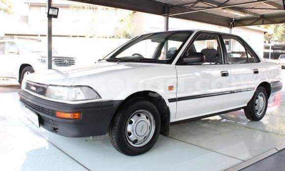 Acheter Occasion Voiture Toyota Corolla Blanc à Ezulwini, Hhohho Acheter Occasion Voiture Toyota Corolla Blanc à Ezulwini, Hhohho