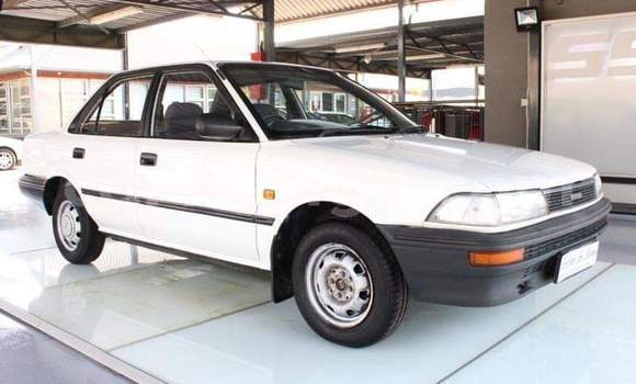 Acheter Occasion Voiture Toyota Corolla Blanc à Ezulwini, Hhohho