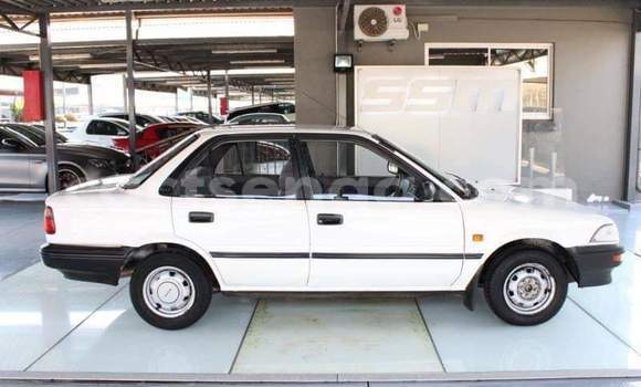 Buy Used Toyota Corolla White Car in Ezulwini in Hhohho Buy Used Toyota Corolla White Car in Ezulwini in Hhohho