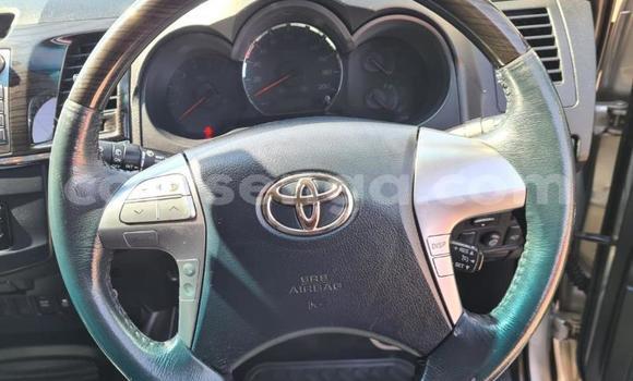 Nunua Ilio tumika Toyota Fortuner Silver Gari ndani ya Bhunya nchini Manzini Nunua Ilio tumika Toyota Fortuner Silver Gari ndani ya Bhunya nchini Manzini