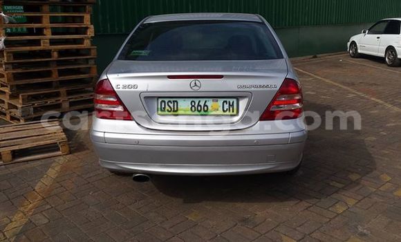Buy Used Mercedes‒Benz C-Class White Car in Manzini in Swaziland Buy Used Mercedes‒Benz C-Class White Car in Manzini in Swaziland