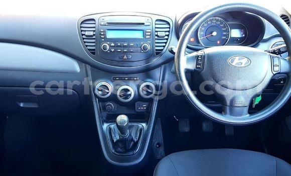 Nunua Ilio tumika Hyundai i10 White Gari ndani ya Bhunya nchini Manzini Nunua Ilio tumika Hyundai i10 White Gari ndani ya Bhunya nchini Manzini