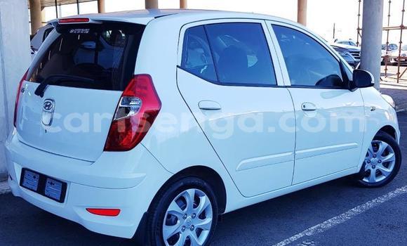Nunua Ilio tumika Hyundai i10 White Gari ndani ya Bhunya nchini Manzini Nunua Ilio tumika Hyundai i10 White Gari ndani ya Bhunya nchini Manzini