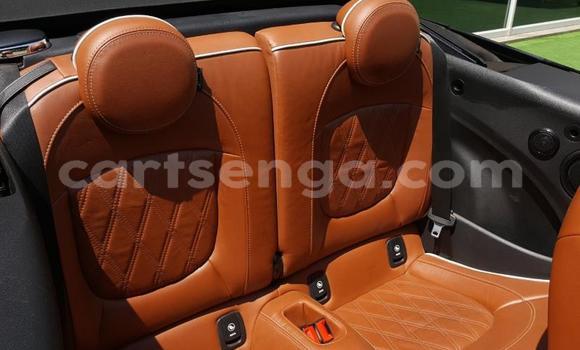 Nunua Ilio tumika MINI Cooper Silver Gari ndani ya Bhunya nchini Manzini Nunua Ilio tumika MINI Cooper Silver Gari ndani ya Bhunya nchini Manzini