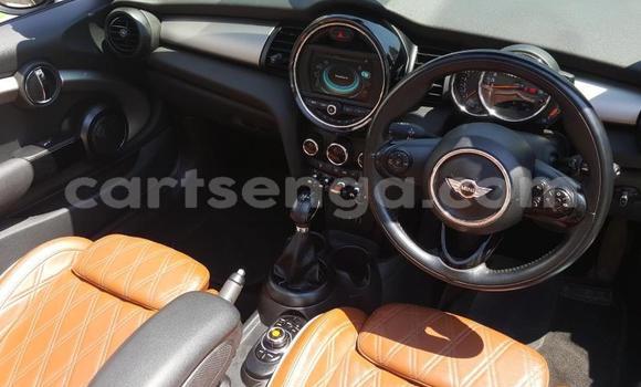 Nunua Ilio tumika MINI Cooper Silver Gari ndani ya Bhunya nchini Manzini Nunua Ilio tumika MINI Cooper Silver Gari ndani ya Bhunya nchini Manzini