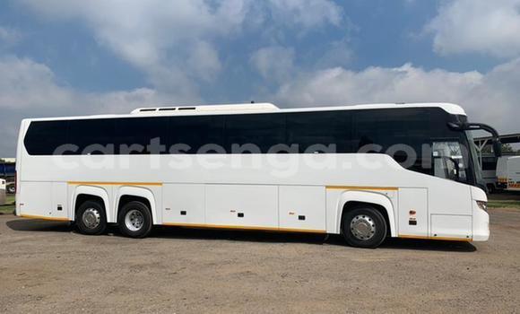 Buy Used Scania R420 White Truck in Mbabane in Manzini Buy Used Scania R420 White Truck in Mbabane in Manzini