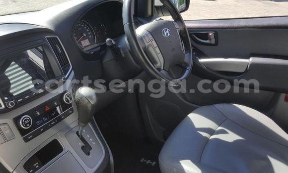 Nunua Ilio tumika Hyundai H1 White Gari ndani ya Bhunya nchini Manzini Nunua Ilio tumika Hyundai H1 White Gari ndani ya Bhunya nchini Manzini