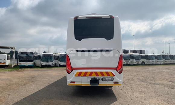 Buy Used Scania R420 White Truck in Mbabane in Manzini Buy Used Scania R420 White Truck in Mbabane in Manzini