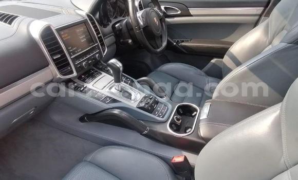 Nunua Ilio tumika Porsche 718 Cayman White Gari ndani ya Bhunya nchini Manzini Nunua Ilio tumika Porsche 718 Cayman White Gari ndani ya Bhunya nchini Manzini