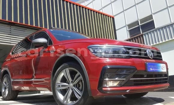 Nunua Ilio tumika Volkswagen Tiguan Red Gari ndani ya Bhunya nchini Manzini Nunua Ilio tumika Volkswagen Tiguan Red Gari ndani ya Bhunya nchini Manzini
