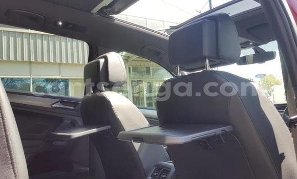 Nunua Ilio tumika Volkswagen Tiguan Red Gari ndani ya Bhunya nchini Manzini Nunua Ilio tumika Volkswagen Tiguan Red Gari ndani ya Bhunya nchini Manzini