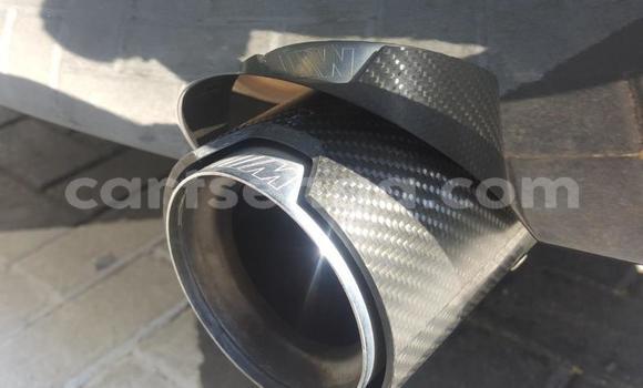 Nunua Ilio tumika BMW 8-Series White Gari ndani ya Bhunya nchini Manzini Nunua Ilio tumika BMW 8-Series White Gari ndani ya Bhunya nchini Manzini