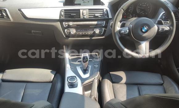 Nunua Ilio tumika BMW 8-Series White Gari ndani ya Bhunya nchini Manzini Nunua Ilio tumika BMW 8-Series White Gari ndani ya Bhunya nchini Manzini