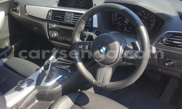 Nunua Ilio tumika BMW 8-Series White Gari ndani ya Bhunya nchini Manzini Nunua Ilio tumika BMW 8-Series White Gari ndani ya Bhunya nchini Manzini