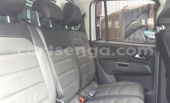 Nunua Ilio tumika Volkswagen Amarok Silver Gari ndani ya Bhunya nchini Manzini Nunua Ilio tumika Volkswagen Amarok Silver Gari ndani ya Bhunya nchini Manzini