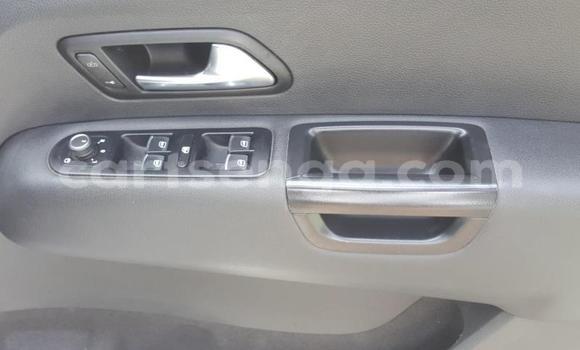 Nunua Ilio tumika Volkswagen Amarok Silver Gari ndani ya Bhunya nchini Manzini Nunua Ilio tumika Volkswagen Amarok Silver Gari ndani ya Bhunya nchini Manzini