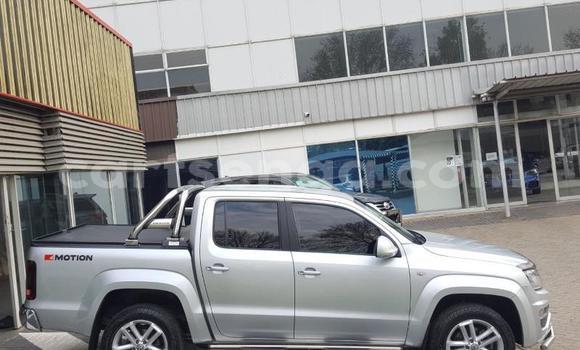 Nunua Ilio tumika Volkswagen Amarok Silver Gari ndani ya Bhunya nchini Manzini Nunua Ilio tumika Volkswagen Amarok Silver Gari ndani ya Bhunya nchini Manzini